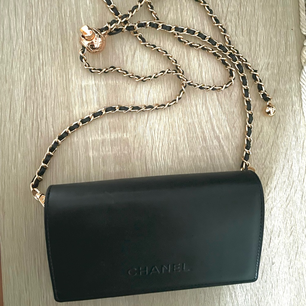 Reconstructed Chanel case! (AUTHENTIC)